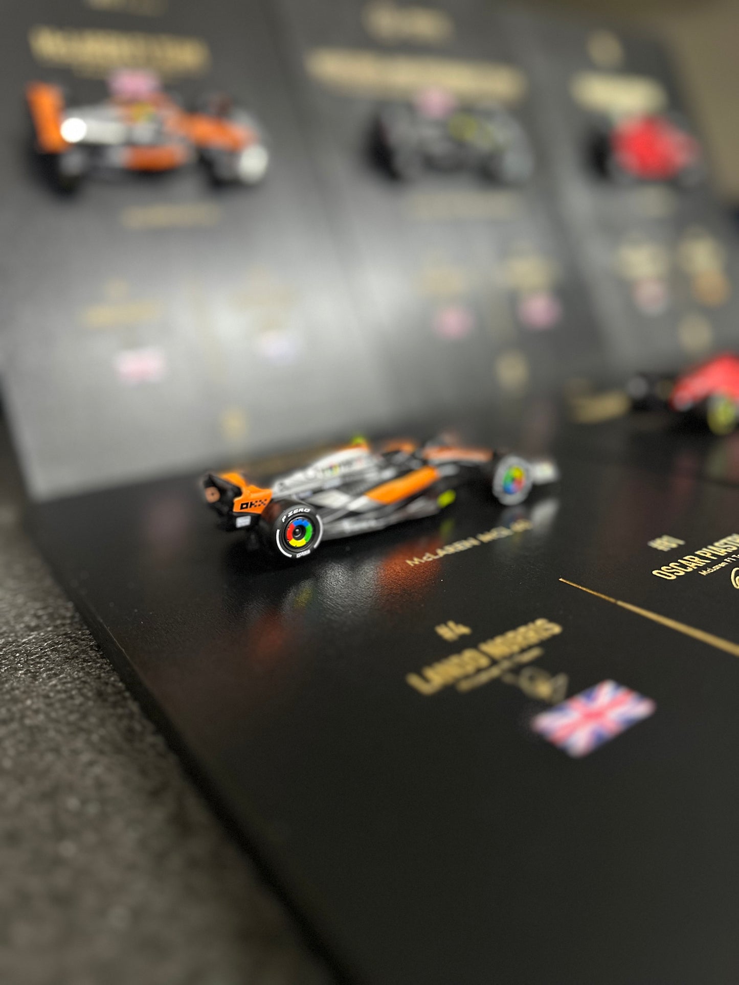 McLaren MCL60